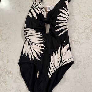 Kona Sol Black and White One Piece Swimsuit NWT From Target